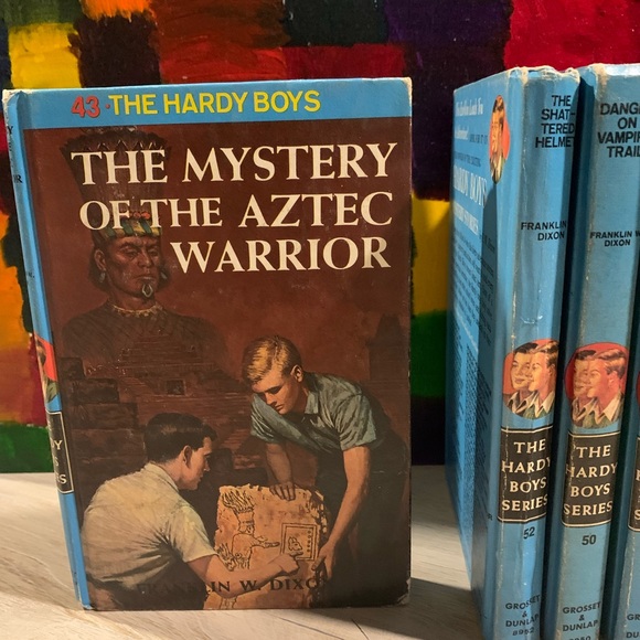 Hardy Boys Hardcover Book 📚 - Picture 9 of 12